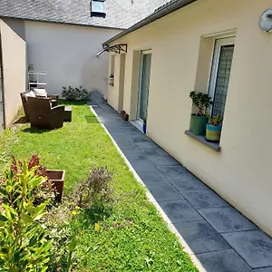 Maisonnette Hébergement de vacances Étables